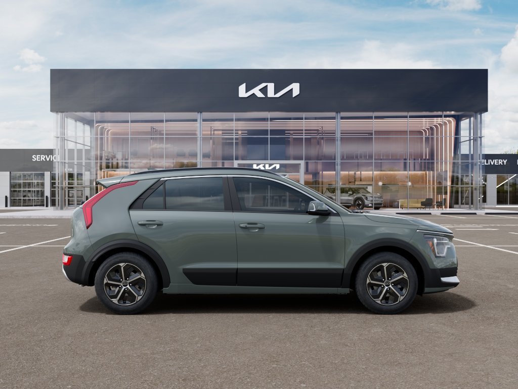 New 2026 Cityscape Green Kia EX image 7