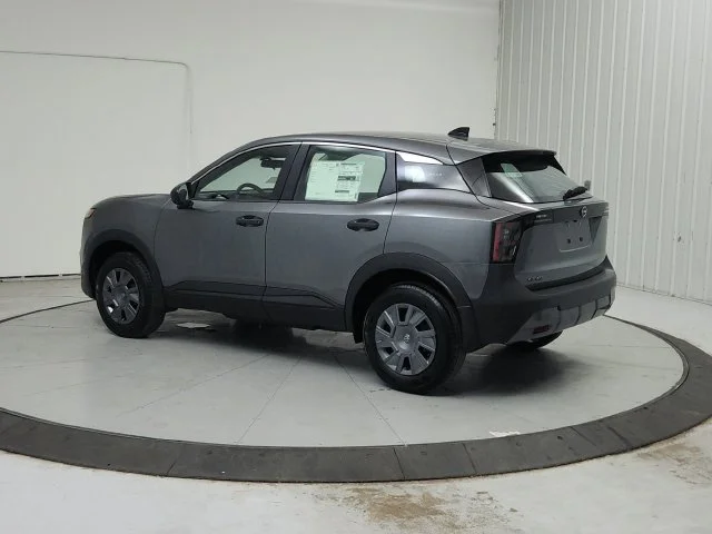 New 2027 Gray Nissan S image 6
