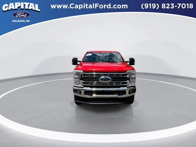 Used 2024 Red Ford XLT image 3