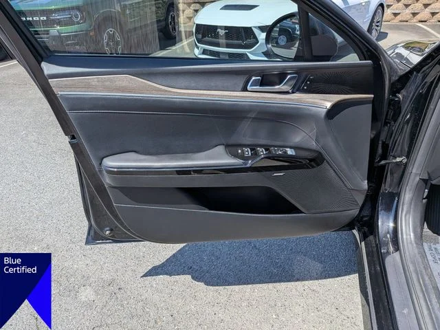 Used 2024 Black Kia EX image 12