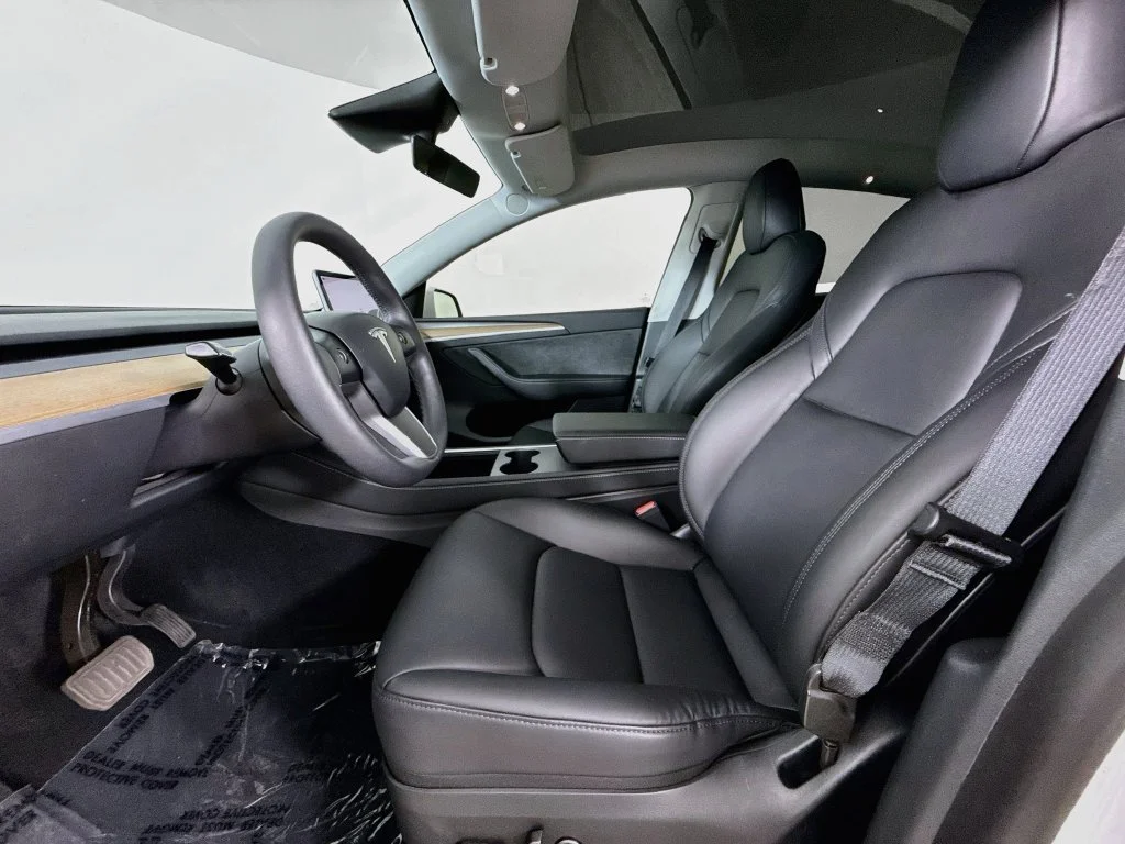 Used 2023 White Tesla Long Range image 20