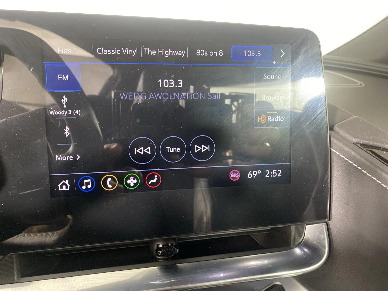 Used 2020 ELKHART LAKE BLUE METALLIC Chevrolet 1LT image 17
