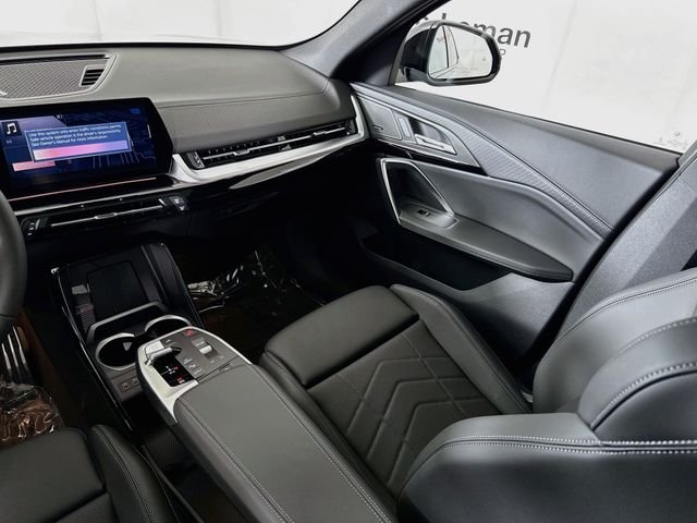 New 2026 Black Sapphire Metallic BMW xDrive28i image 25