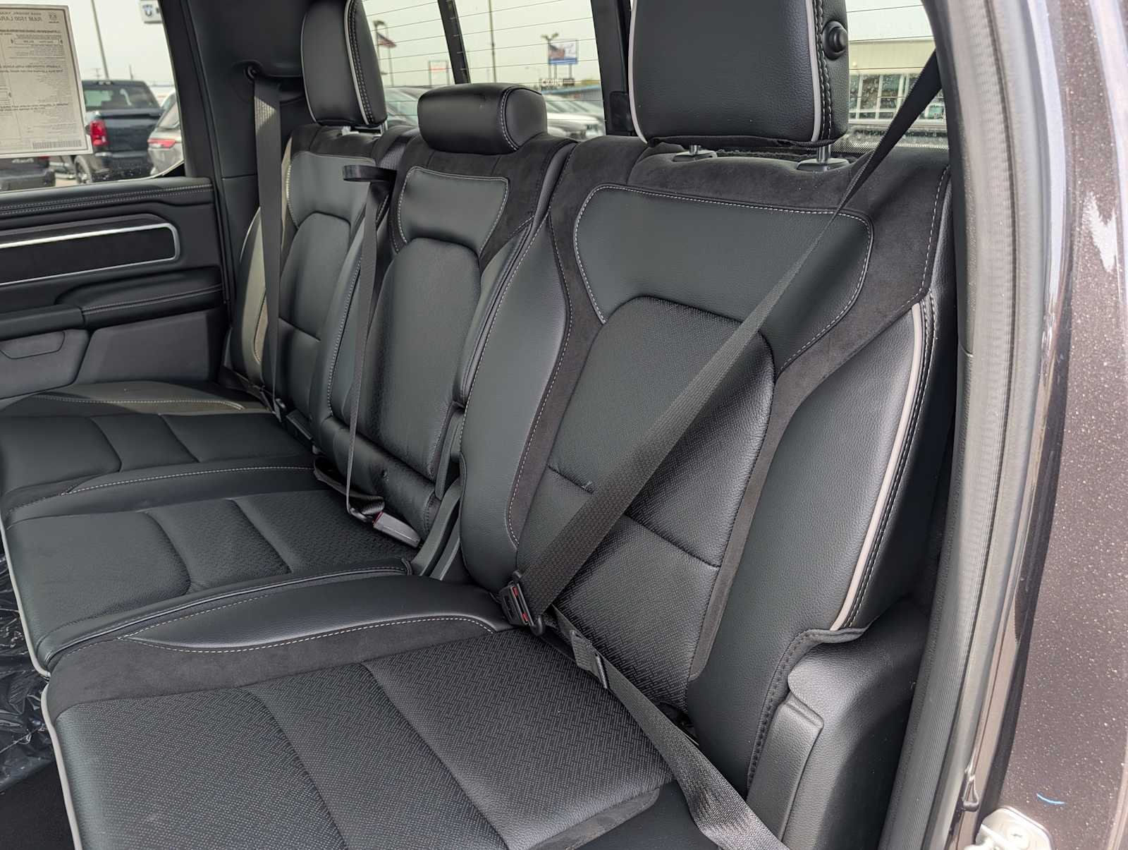 New 2026 Granite Crystal Metallic Clear-Coat Exterior Paint RAM Laramie image 10
