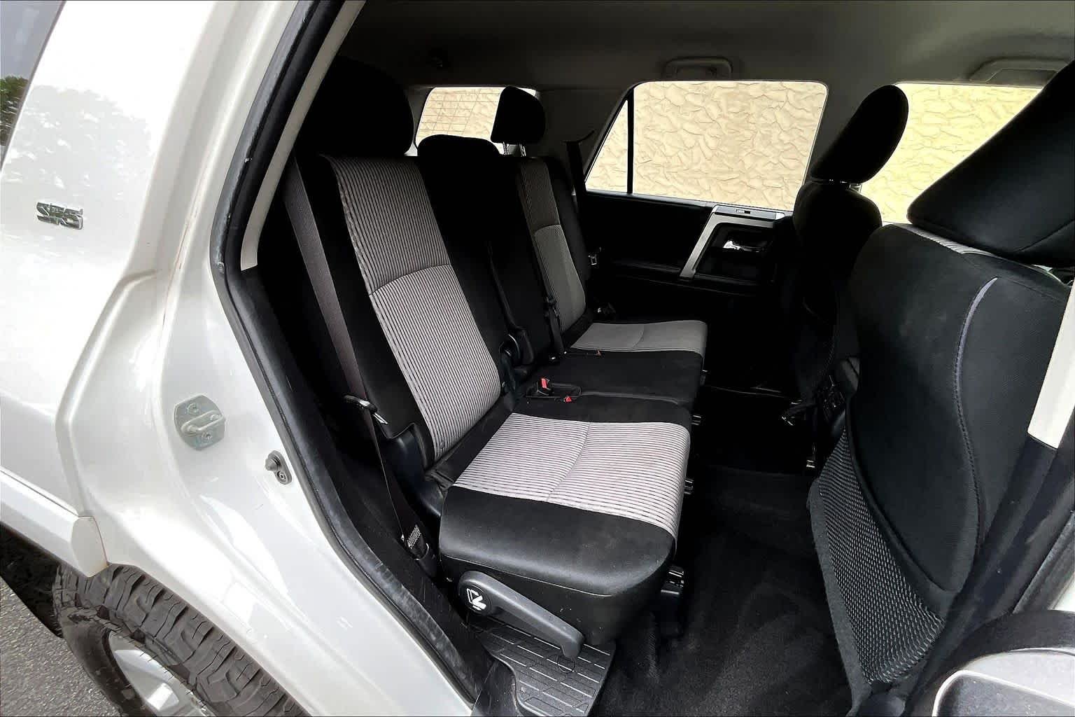 Used 2019 Super White Toyota SR5 image 19