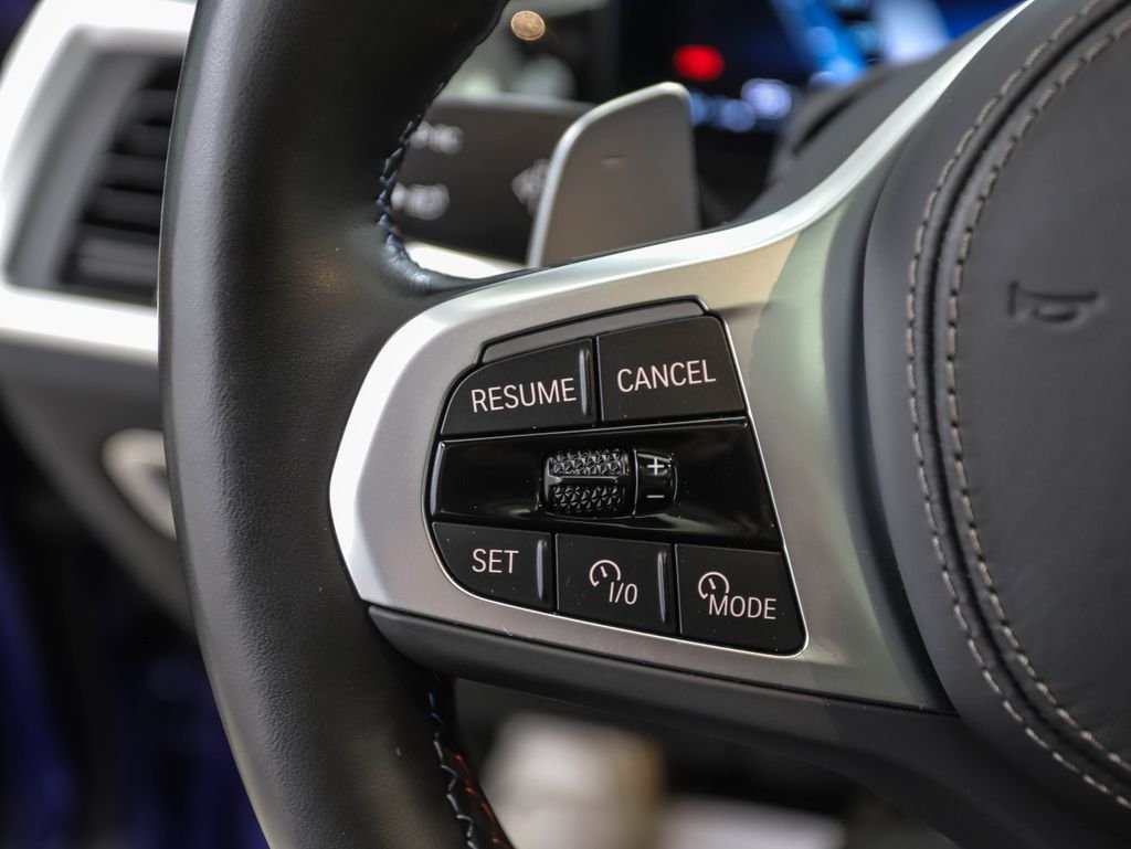 Used 2024 Blue Metallic BMW M60i image 12