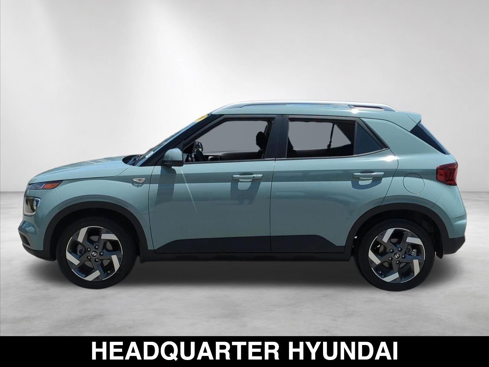 Used 2026 Mirage Green Hyundai SEL image 8