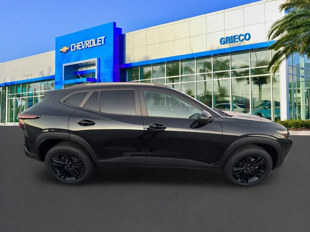 New 2026 Mosaic Black Metallic Chevrolet ACTIV image 6