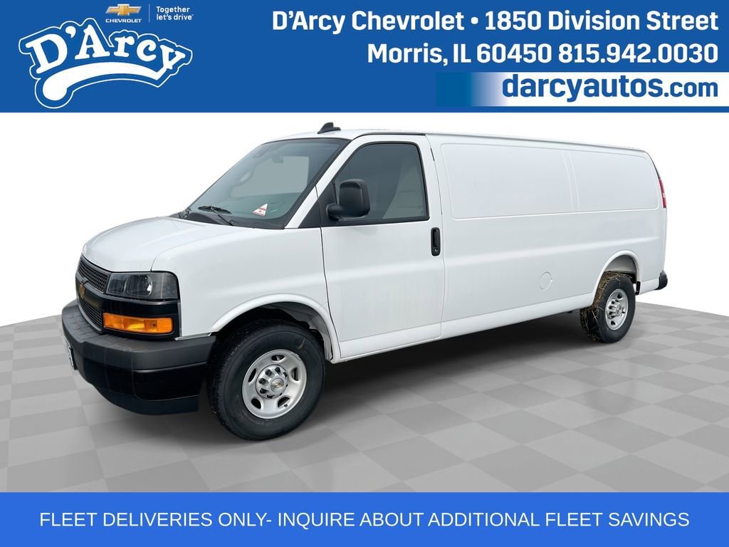 2025 Chevrolet Express 3500 Extended Work Van's photo