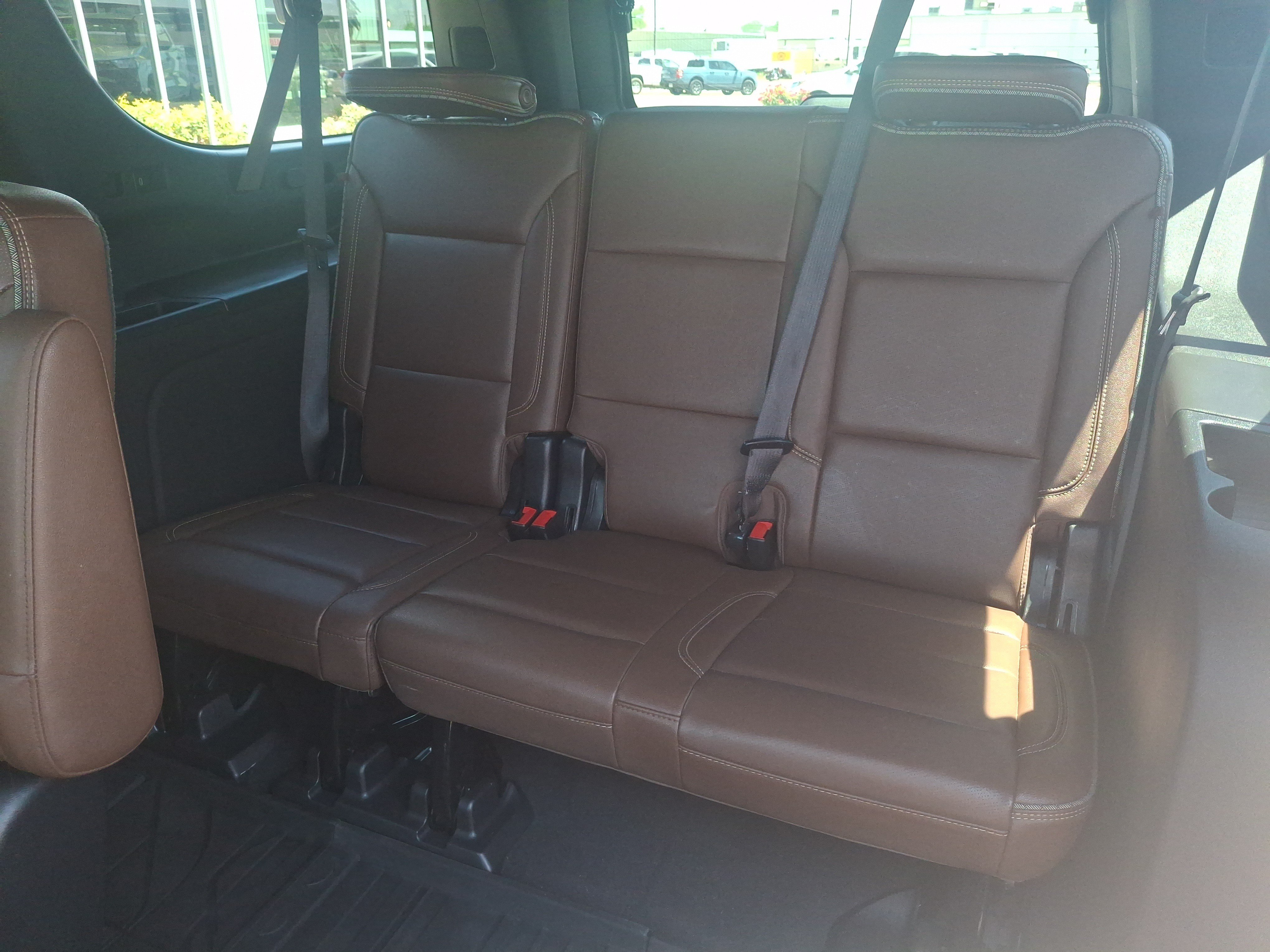 Used 2021 White Chevrolet High Country image 11