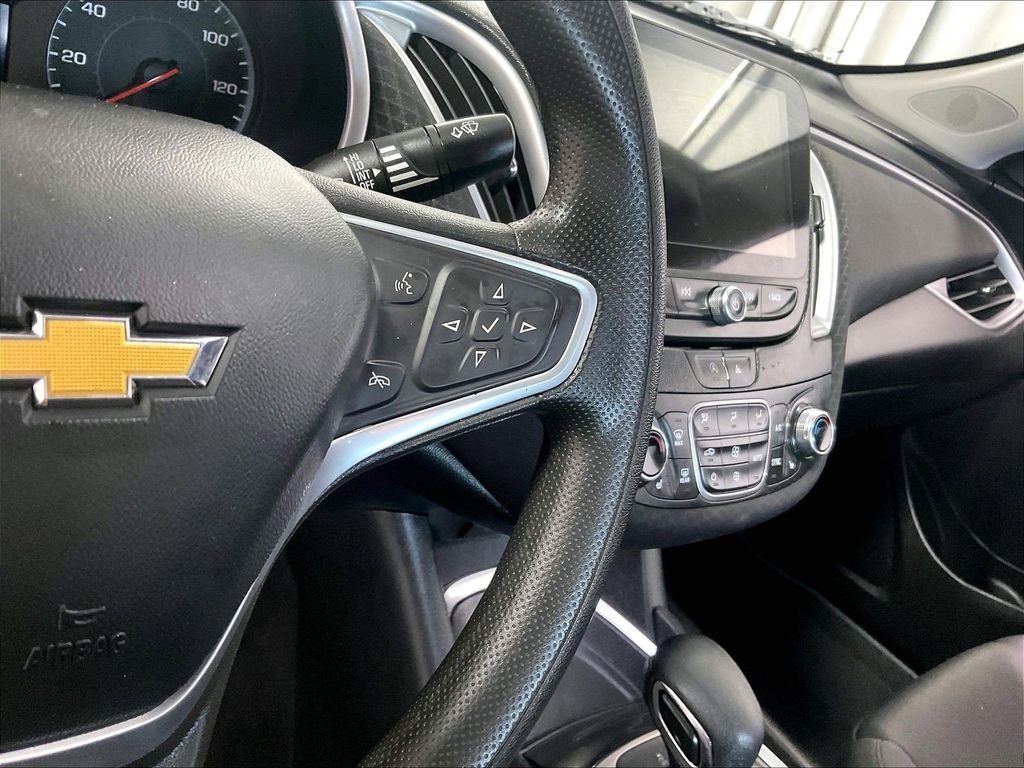 Used 2023 Gray Chevrolet LT image 23