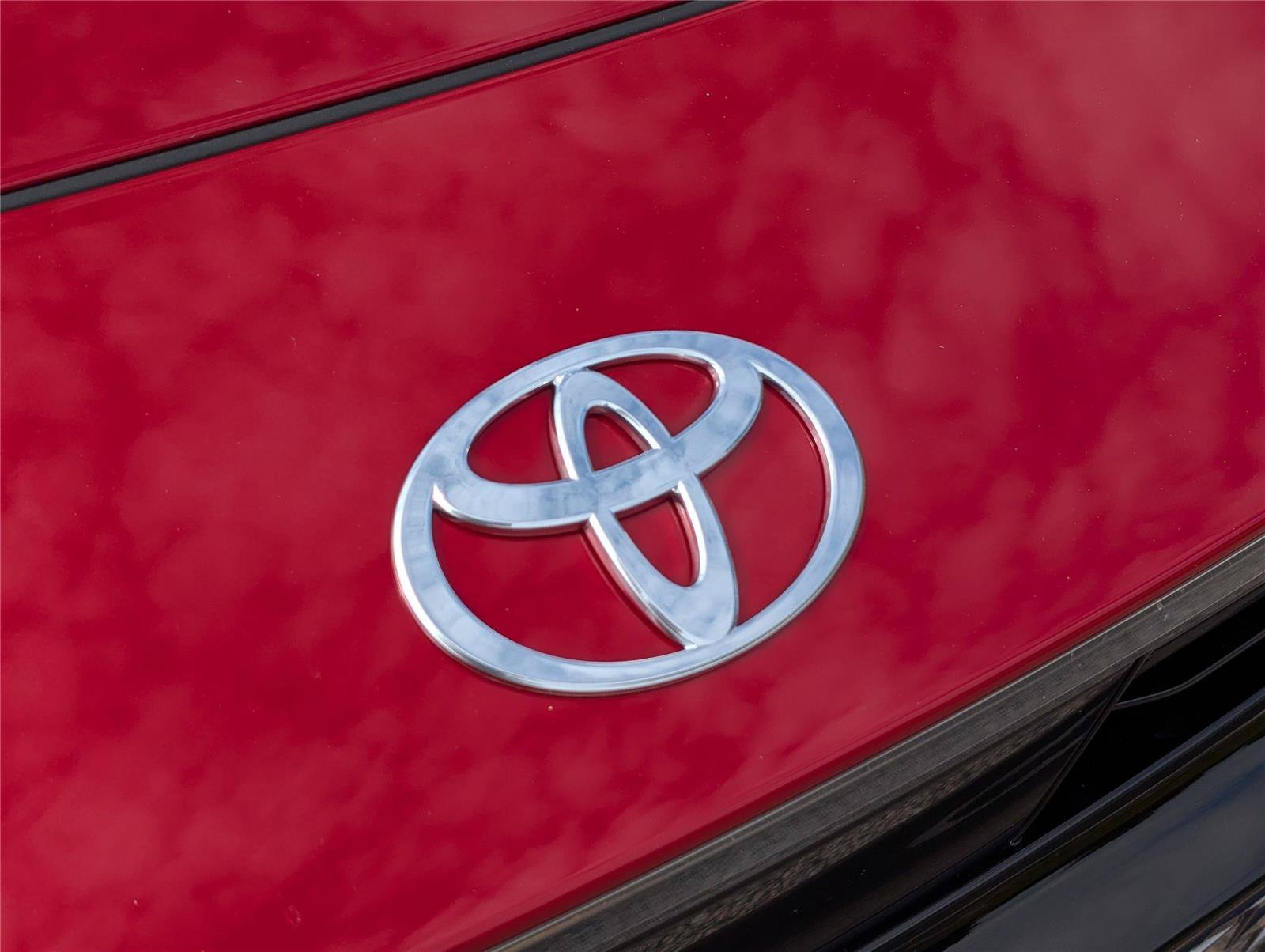 Used 2023 Red Toyota Limited image 9