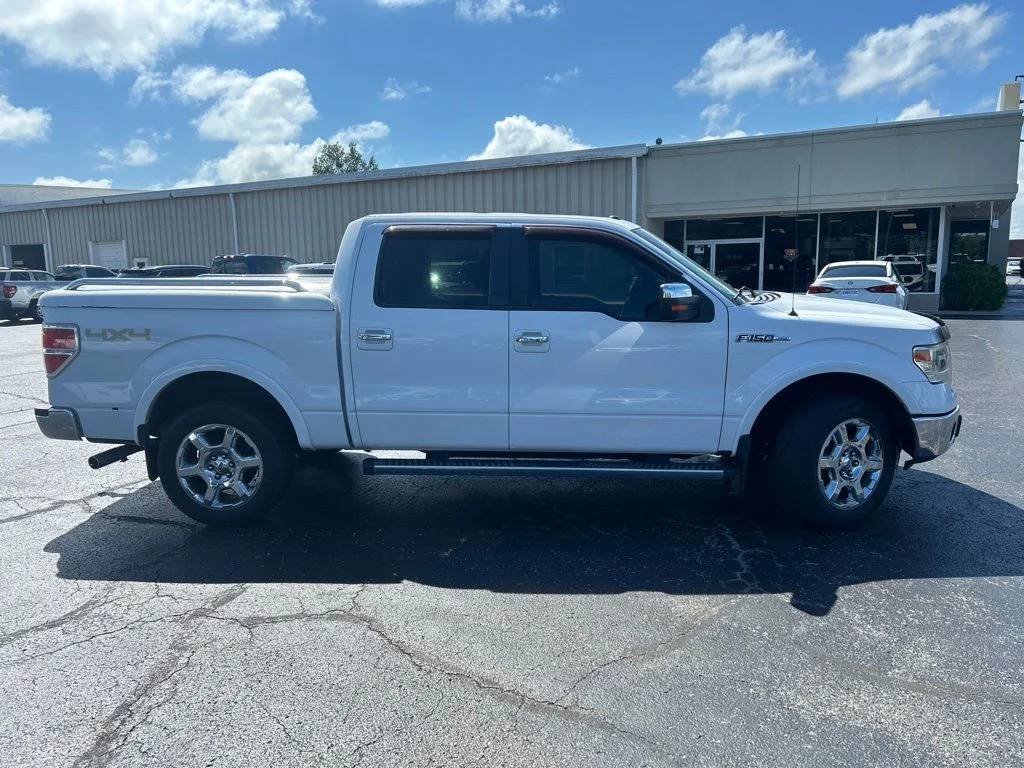 Used 2014 Oxford White Ford Lariat image 8
