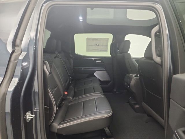 2025 GMC Sierra EV Denali - Photo 26