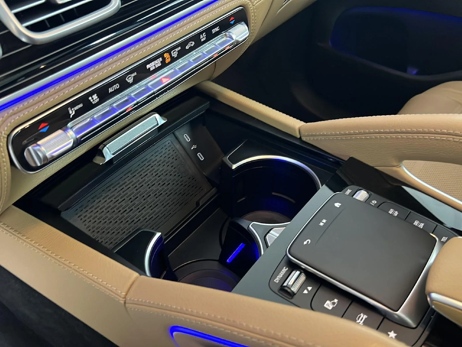 Used 2024 Twilight Blue Metallic Mercedes-Benz GLE 350 image 10