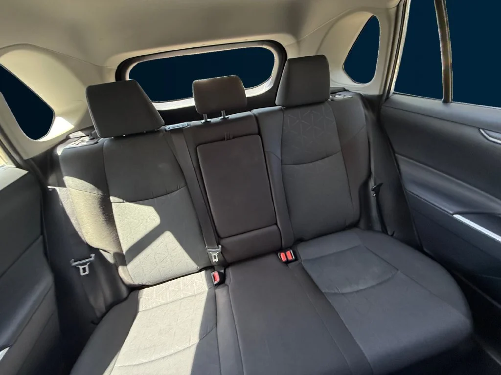 Used 2025 Silver Toyota XLE image 18