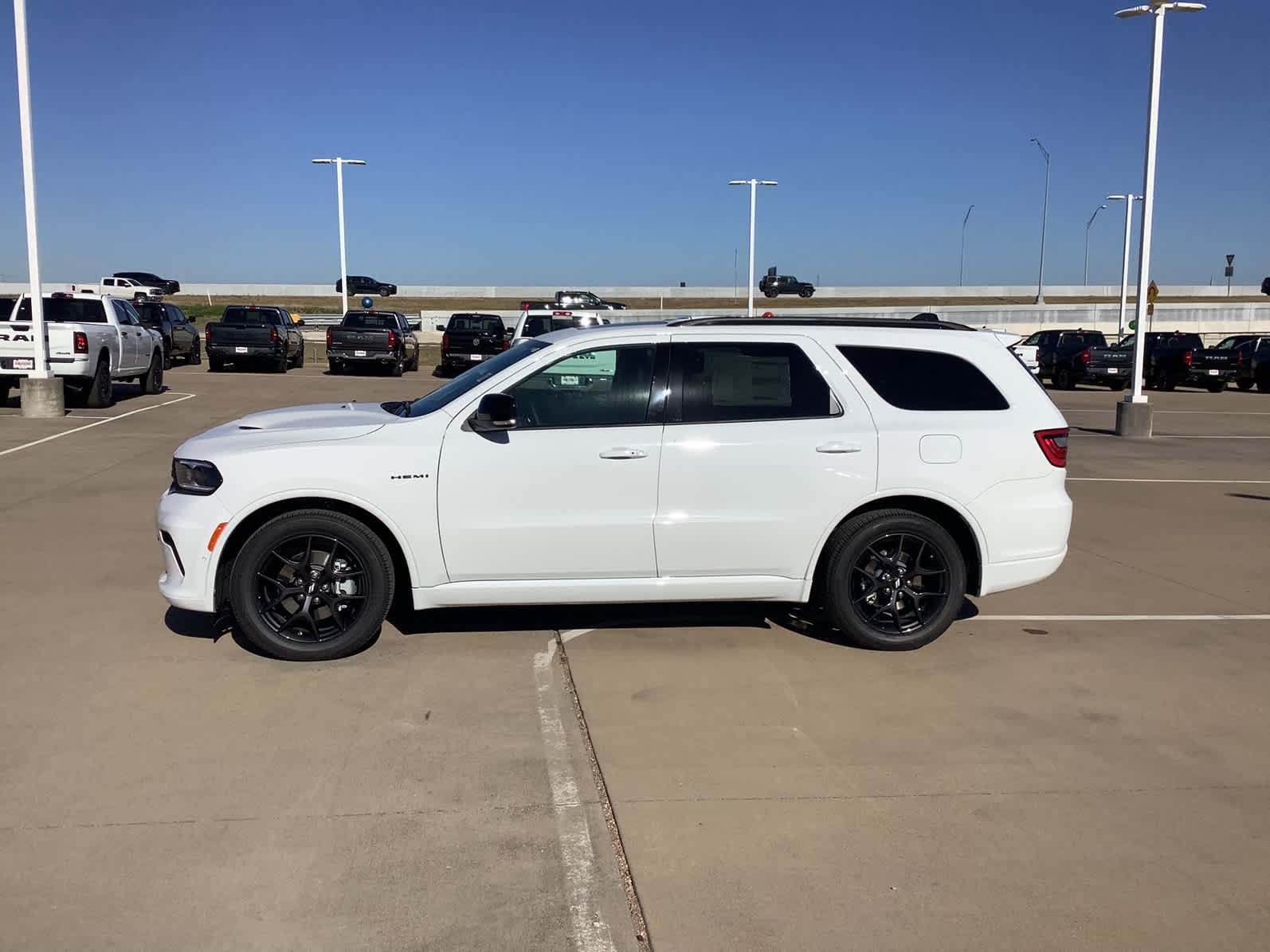 2026 Dodge Durango GT HEMI Plus V8 - Photo 11