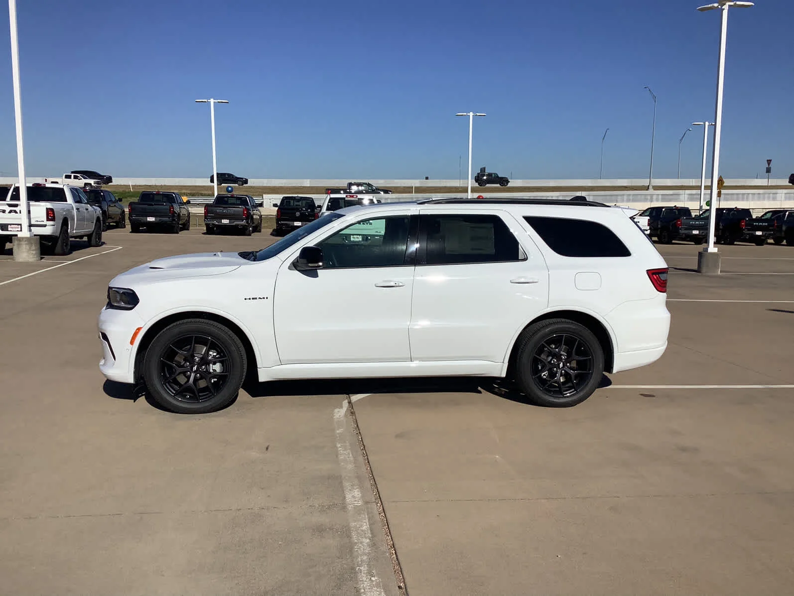 2026 Dodge Durango GT HEMI Plus V8 - Photo 11