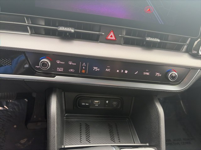 Used 2025 Blue Kia SX-Prestige image 29