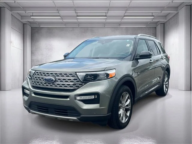 Used 2020 Green Ford Limited image 7