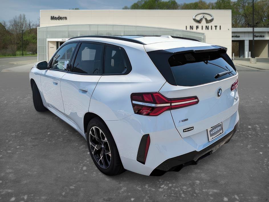 Used 2026 Alpine White BMW 30 xDrive image 5