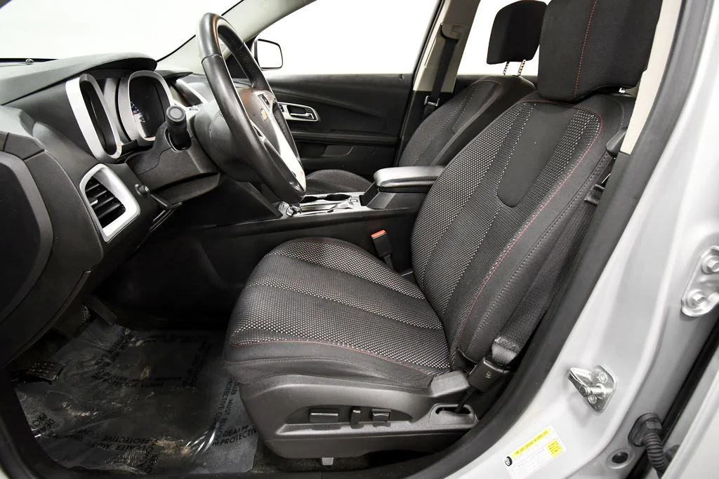 Used 2017 Silver Chevrolet LT image 14