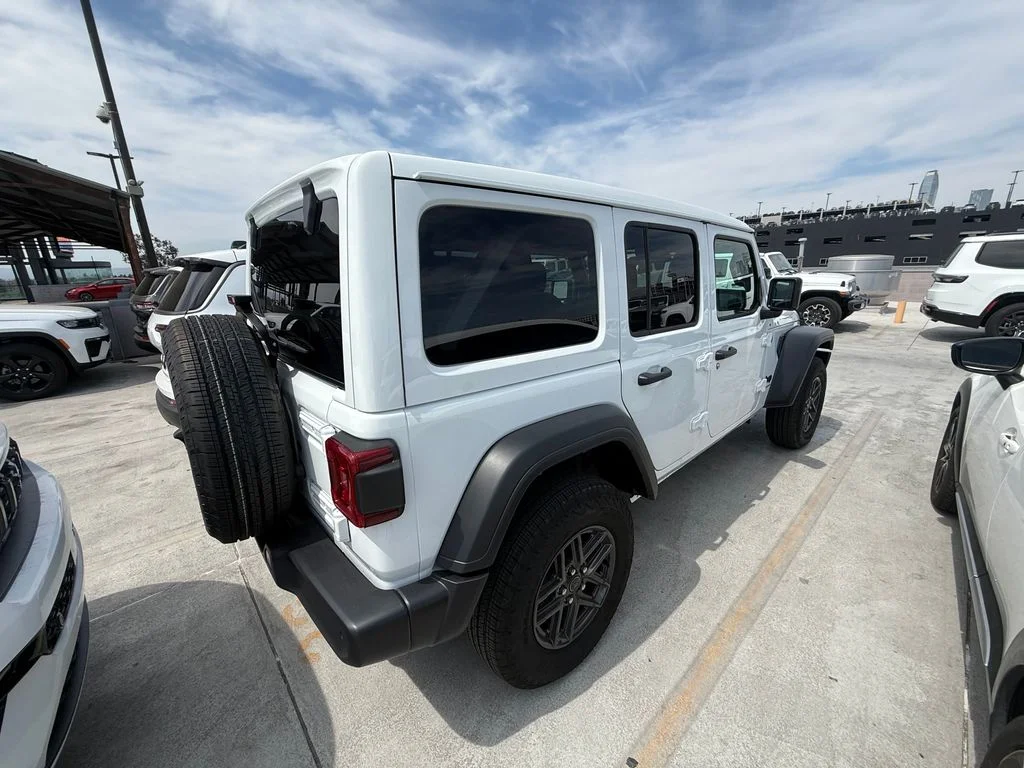 Used 2026 White Jeep Sport S image 2