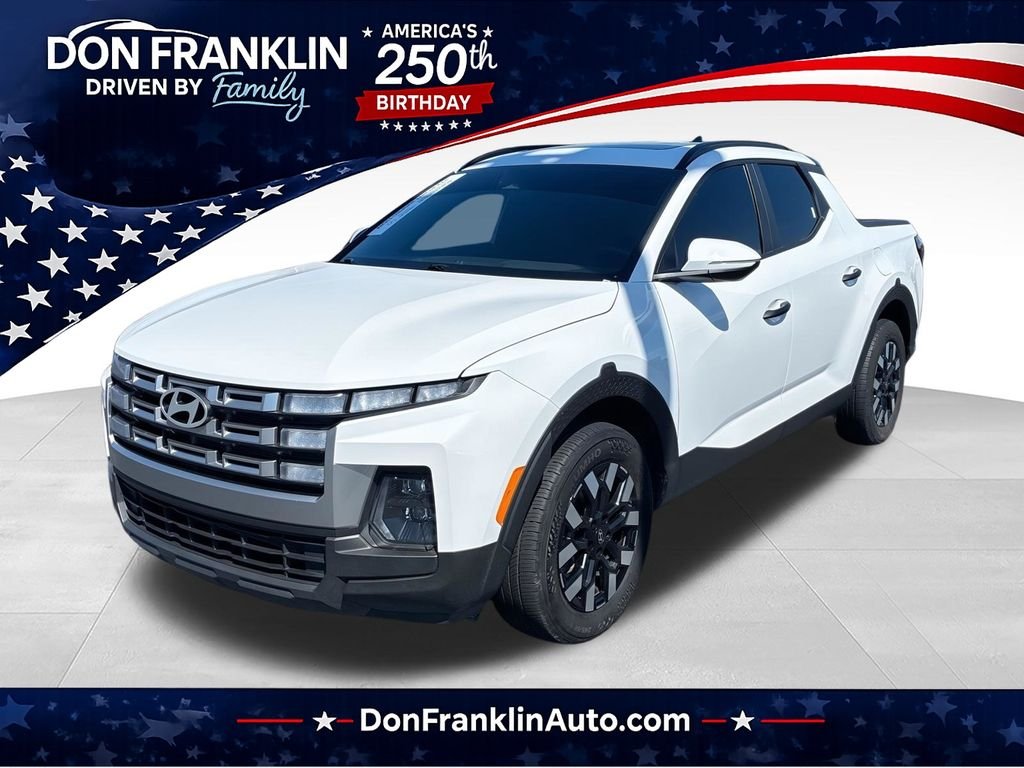 Certified Used 2025 White Hyundai SEL image 1