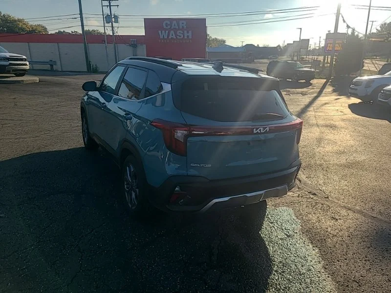 Used 2024 Blue Kia S image 4
