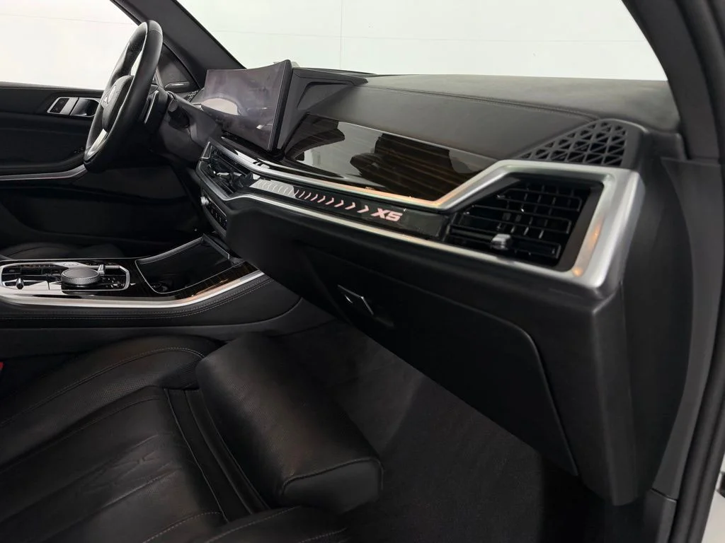 Certified Used 2025 White BMW xDrive50e image 34