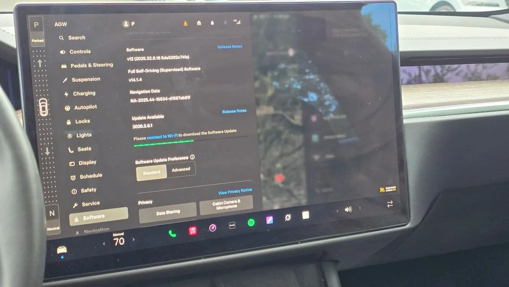Used 2023 Stealth Gray Tesla  image 34