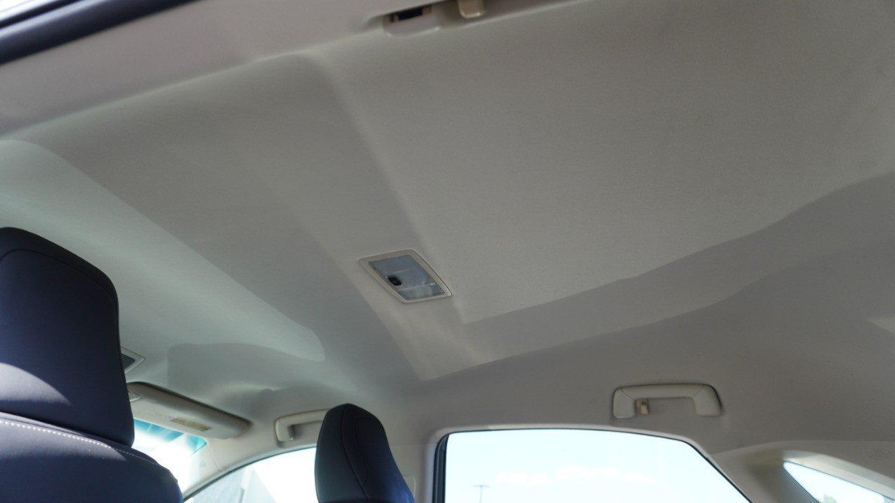Used 2015 Gray Lexus  image 26