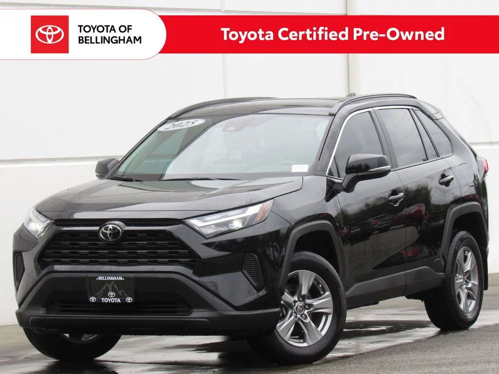 2025 Toyota RAV4 Hybrid XLE AWD's photo