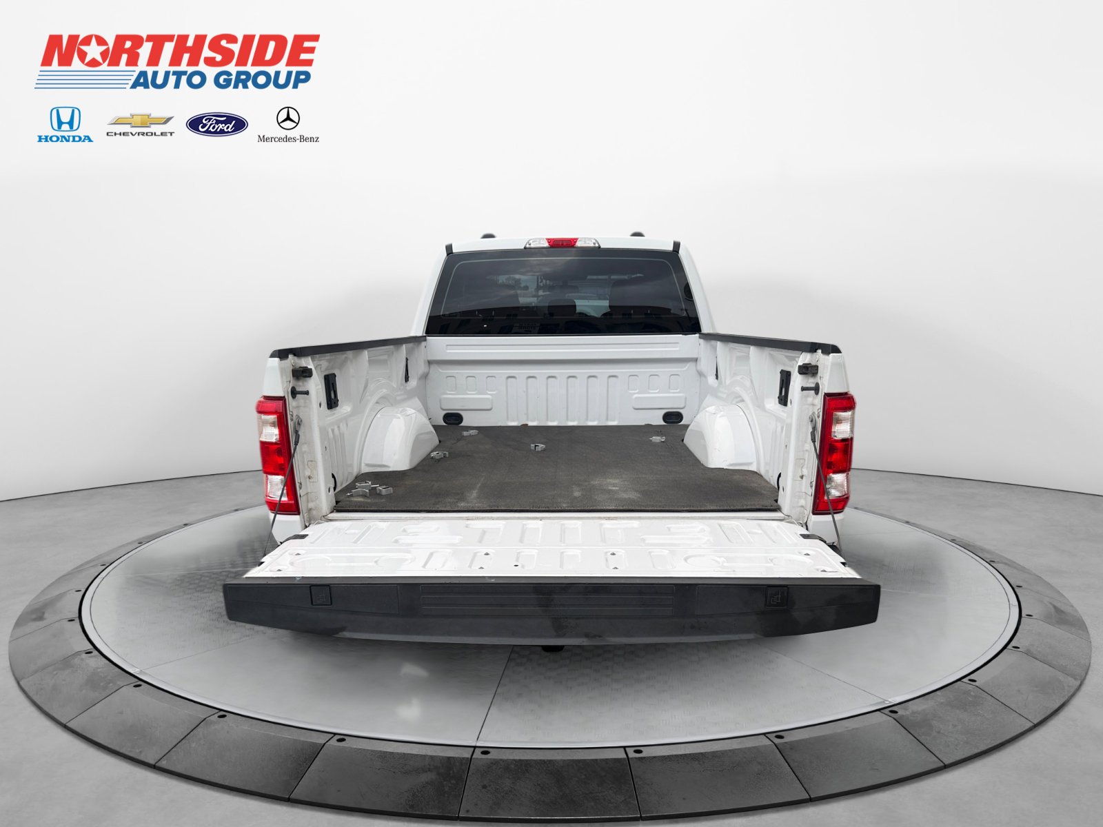 Certified Used 2021 Oxford White Ford XL image 19