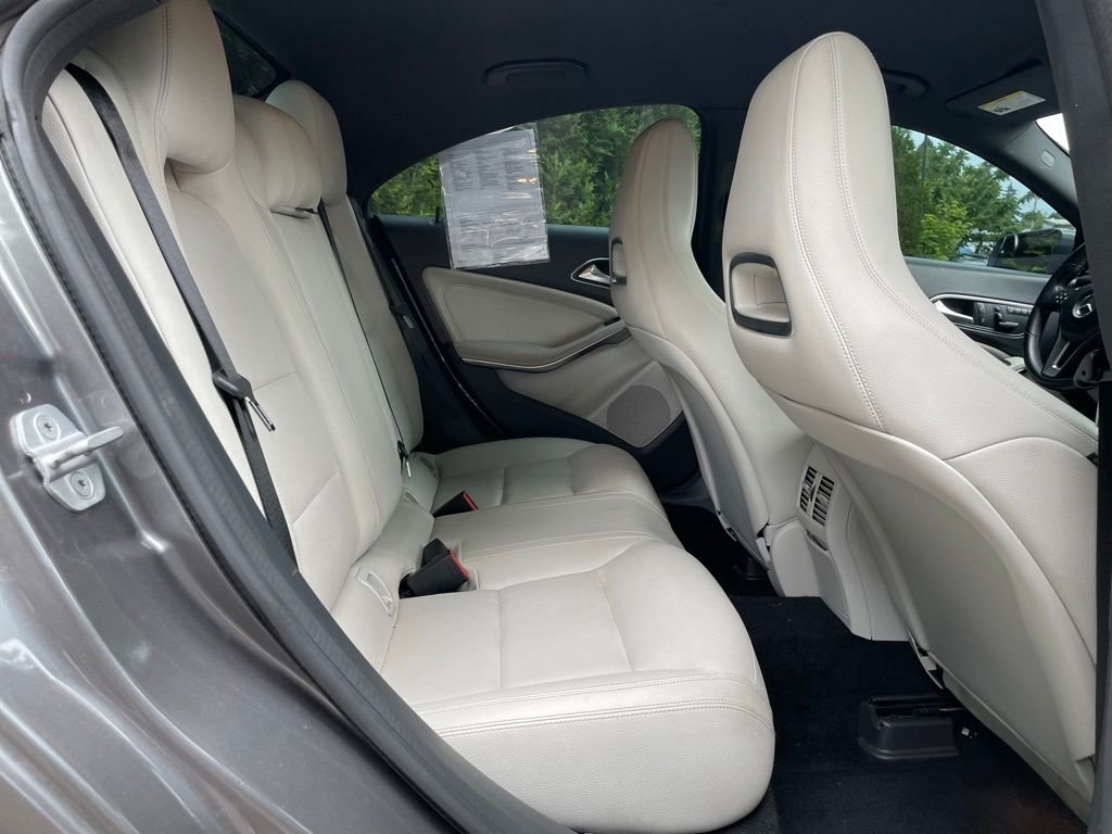 Used 2014 Mountain Gray Metallic Mercedes-Benz CLA 250 image 21