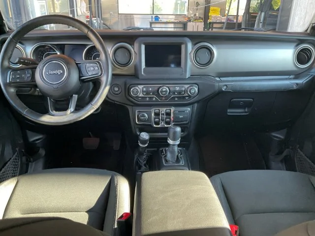 Photo 16