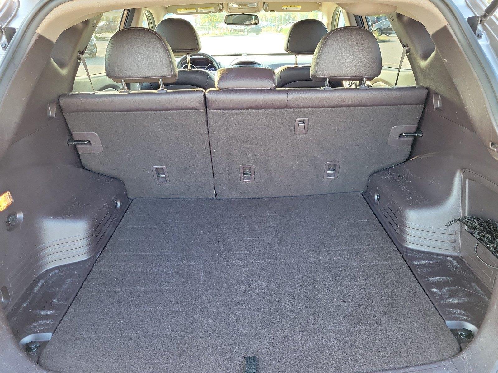 Used 2013 Chai Bronze Hyundai GLS image 10