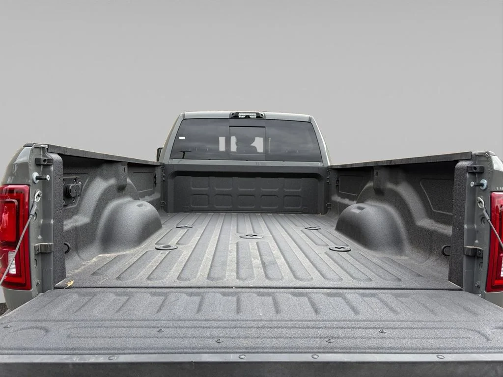 New 2026 Ceramic Gray Clear-Coat Exterior Paint RAM Laramie image 15