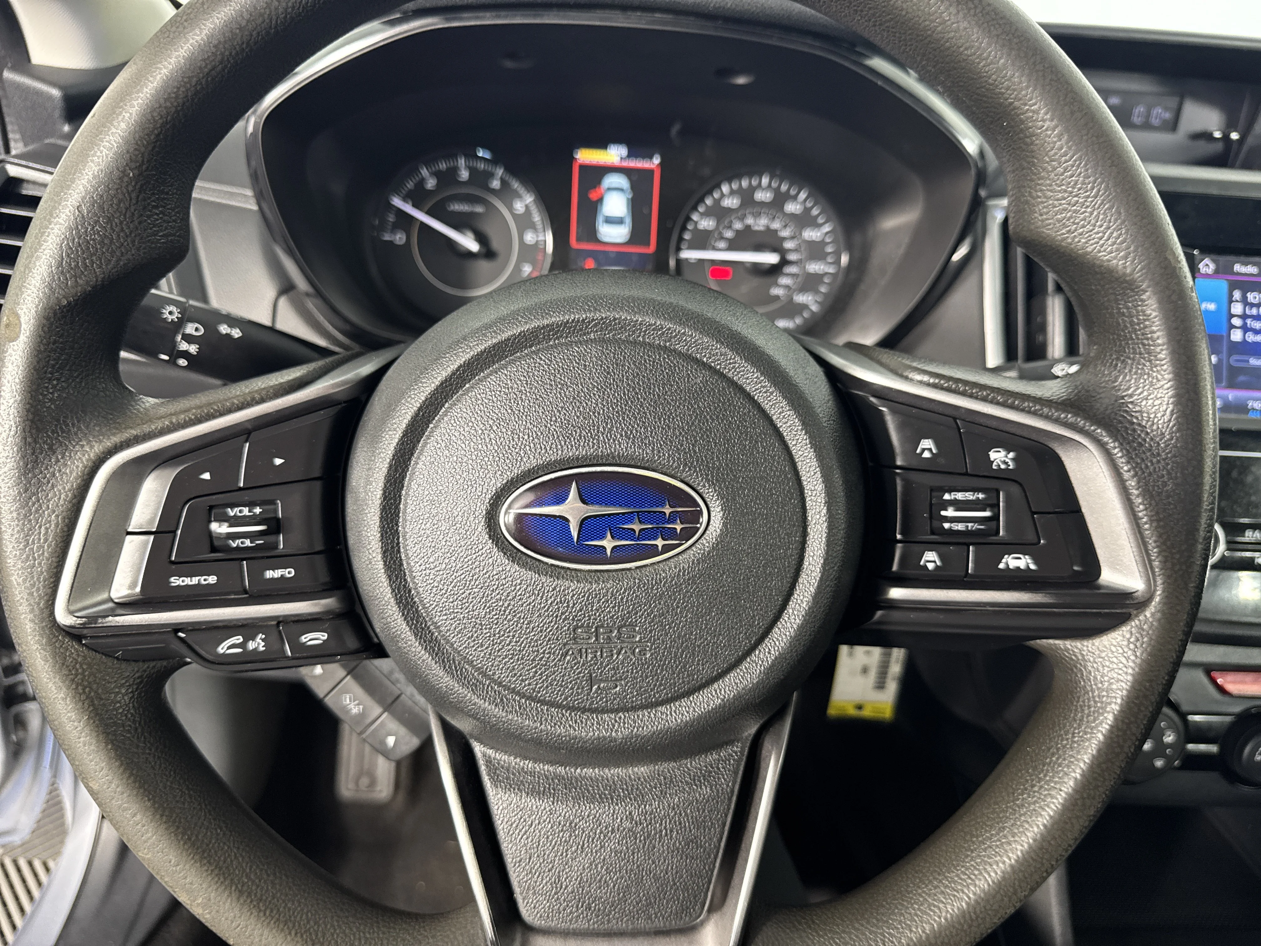 Used 2020 Ice Silver Metallic Subaru Base image 27