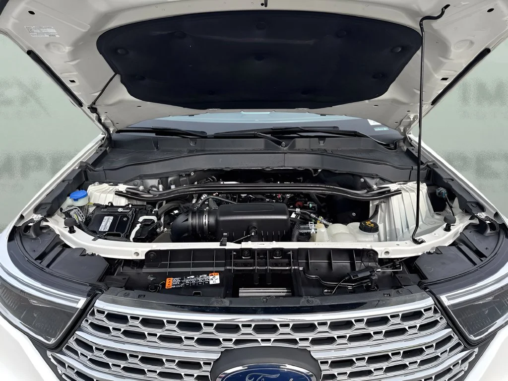 Used 2021 White Ford Limited image 37