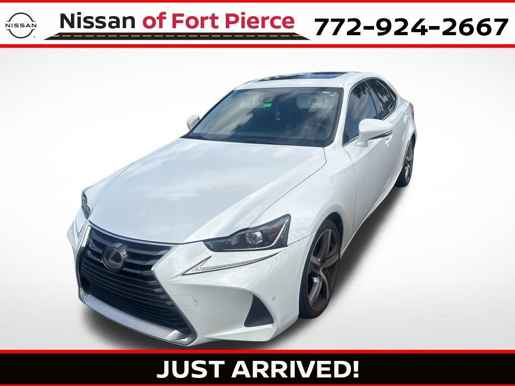 2019 Lexus IS