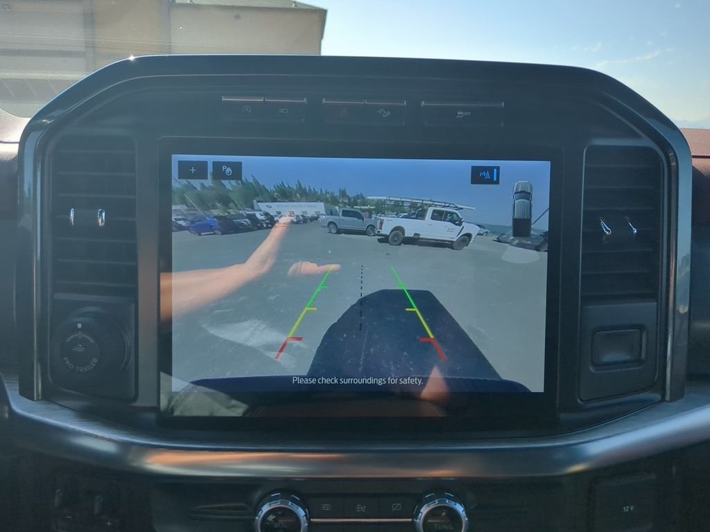 Used 2021  Ford Lariat image 23