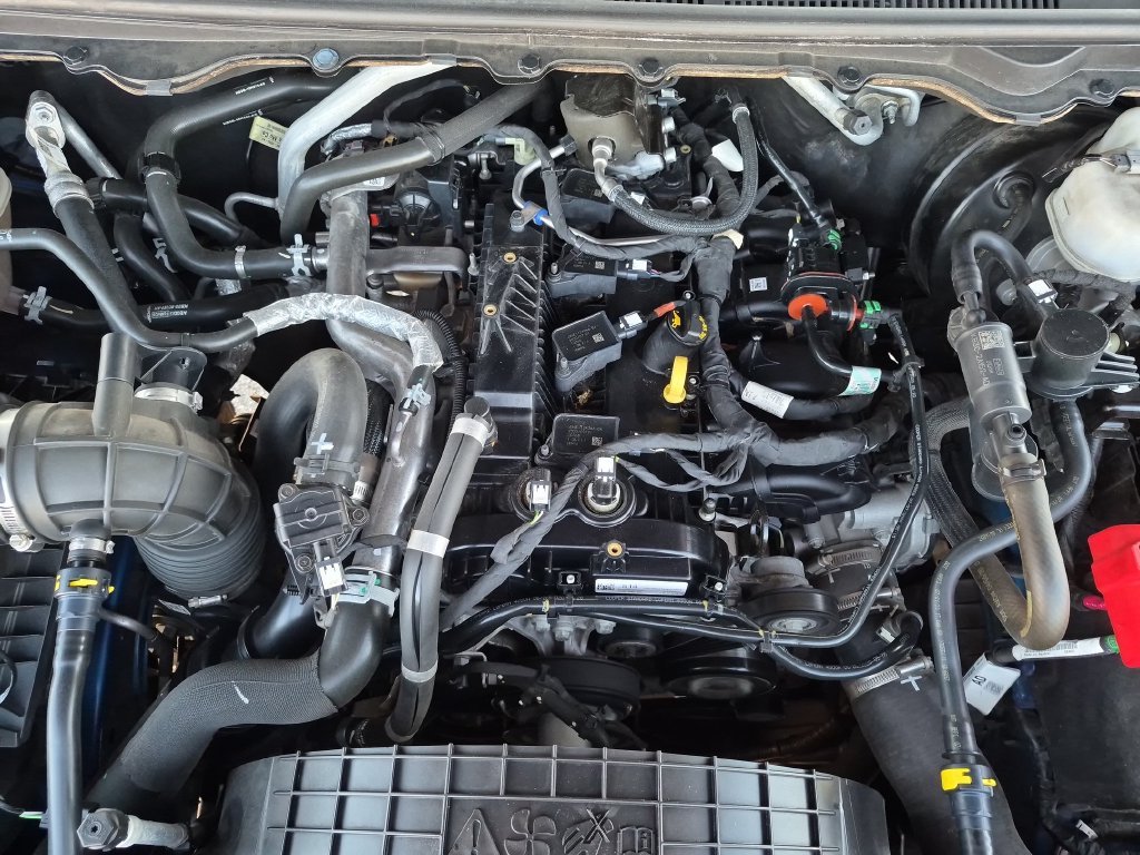 Used 2020 Blue Ford XLT image 10