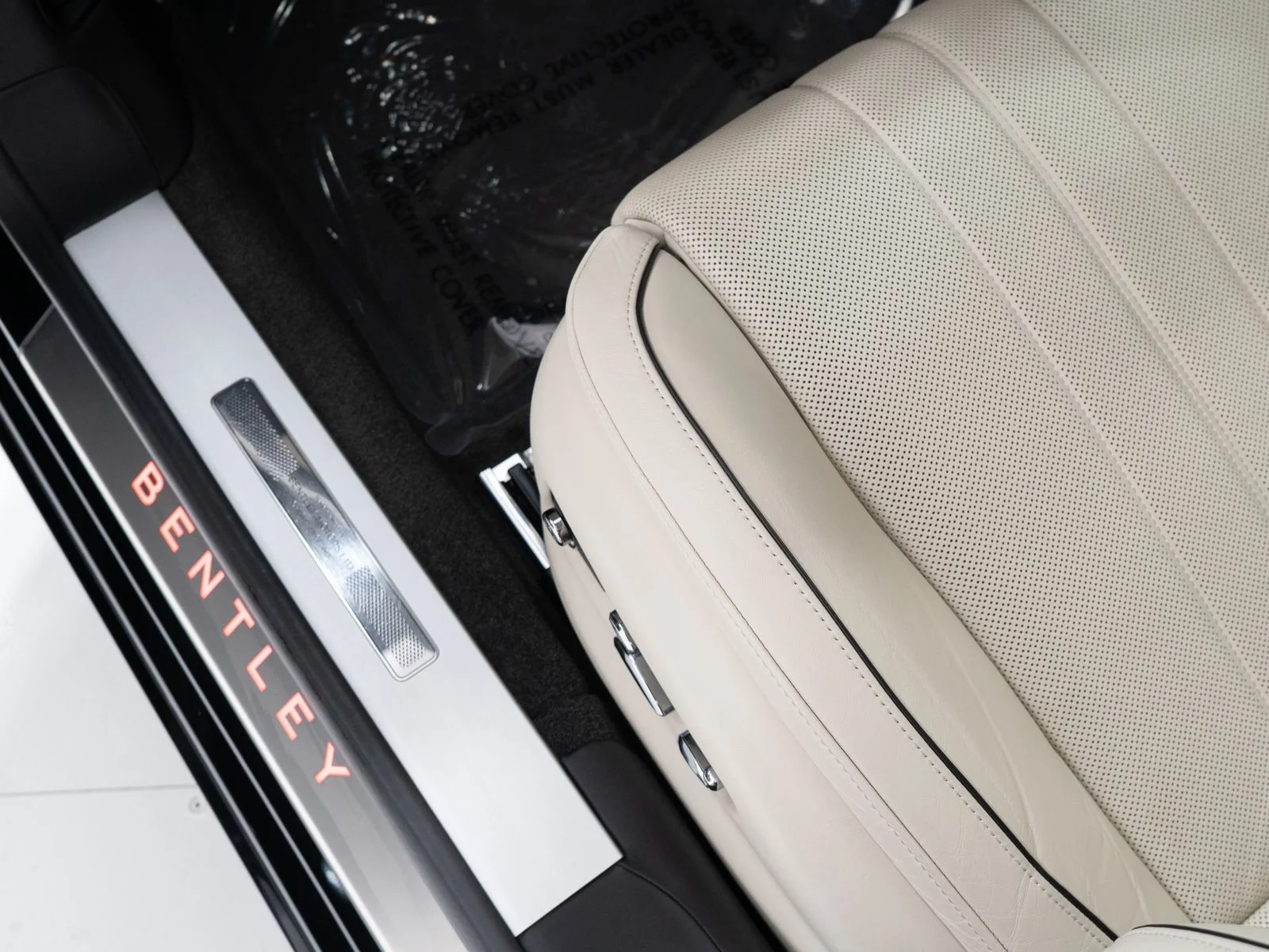 Certified Used 2021 Beluga Bentley W12 image 12