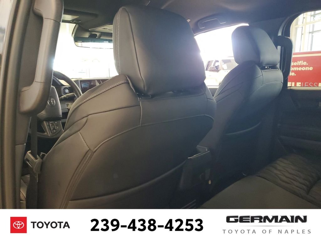 2026 Toyota Tacoma SR5 - Photo 19