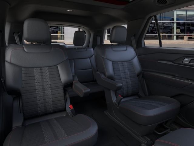 New 2026 Rapid Red Metallic Tinted Clearcoat Ford ST-Line image 11