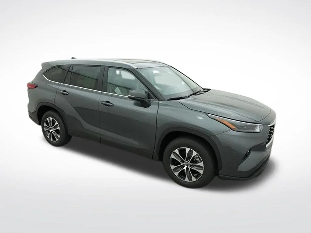 Used 2023 Gray Toyota XLE image 15