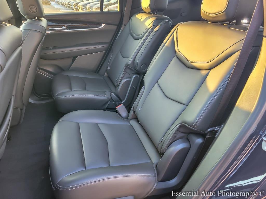 2025 CADILLAC XT6 - Image 11