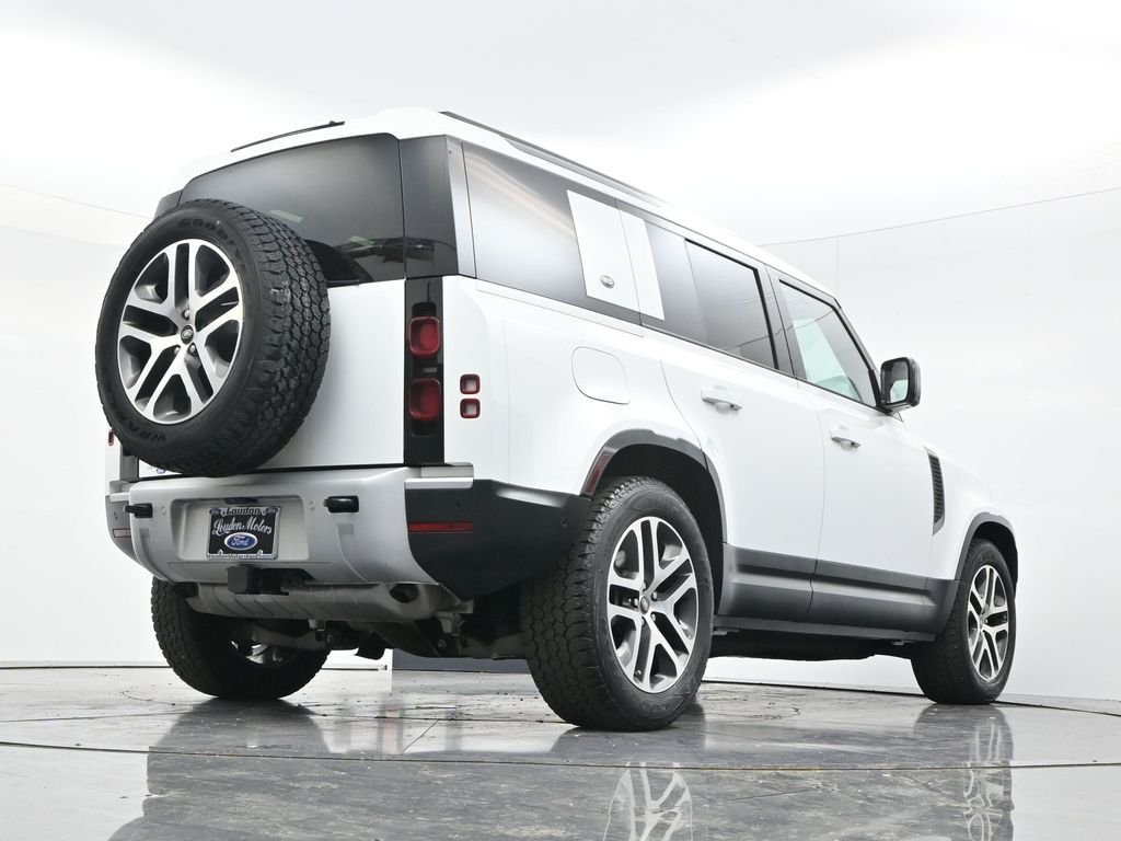 Used 2024 Fuji White Land Rover S image 47