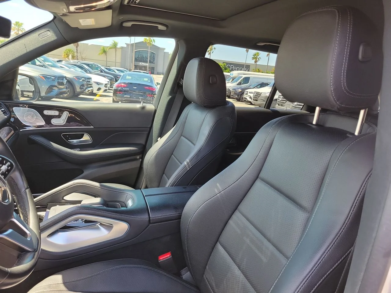 Used 2020 Gray Mercedes-Benz GLE 350 image 24